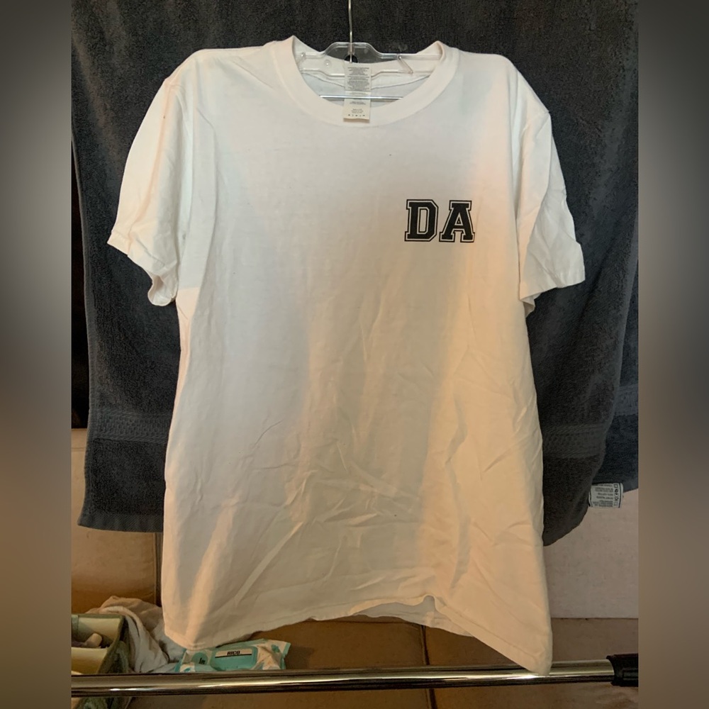 Gildan Black Short Sleeve Tee with Classic Crew Neck